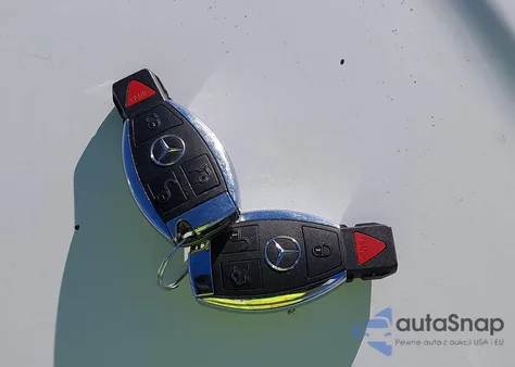 2018 Mercedes-Benz C 300 из США, поврежденный, VIN 55SWF4JB6JU281805